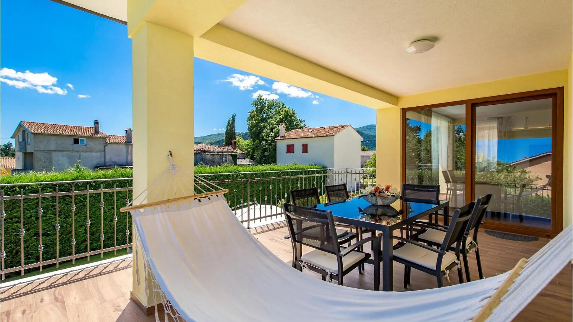 Nice Home In Mucici With House A Panoramic View 0*,
