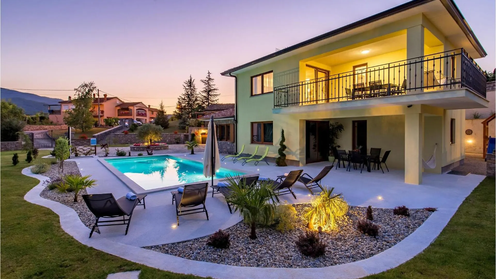 Nice Home In Mucici With House A Panoramic View Croaţia